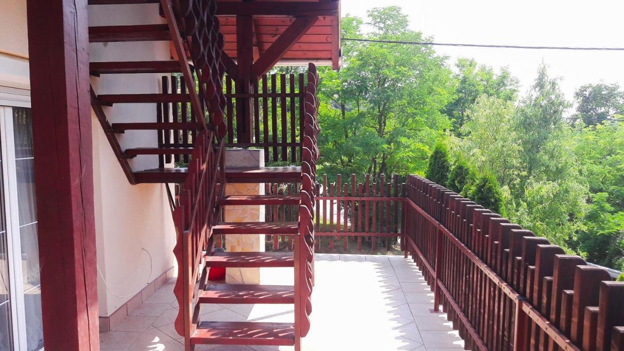 Sokristaly Vendeghaz Hotel Demjen Exterior photo